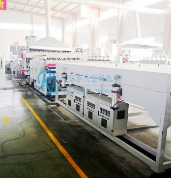 萬(wàn)通板生產(chǎn)線 瓦楞板生產(chǎn)線