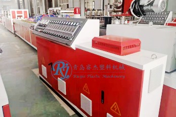 PVC長(zhǎng)城板生產(chǎn)線