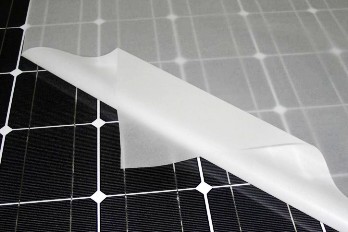 高端EVA光伏膠膜生產(chǎn)線設備