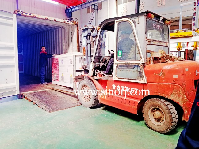 開啟貨柜連發(fā)模式，墻板生產(chǎn)線、格柵板生產(chǎn)線、線條生產(chǎn)線發(fā)貨中